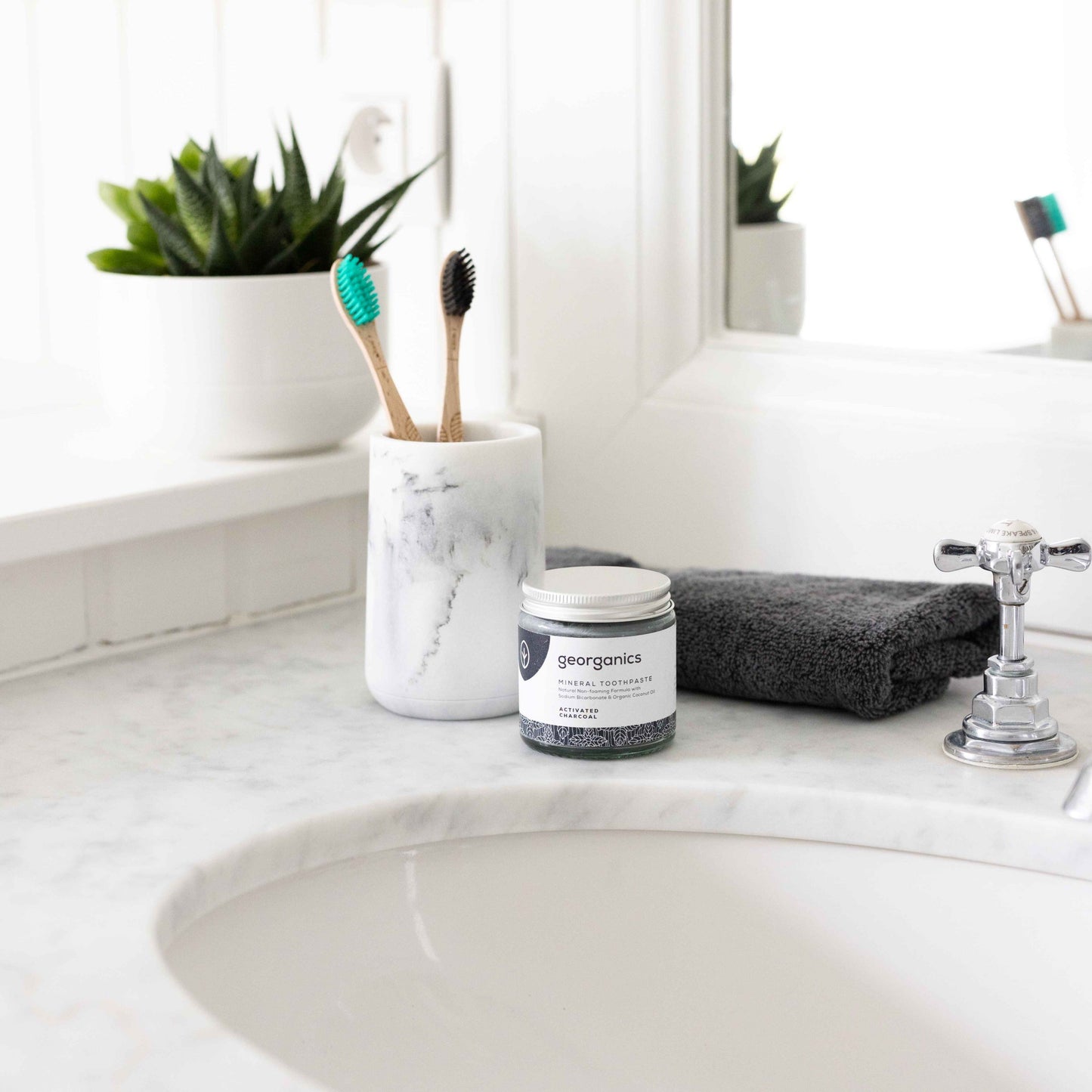 Mineral tandpasta Aktivt kul